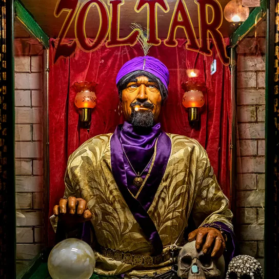 Zoltar the animatronic fortune-telling machine popularised by the Tom Hanks movie "Big"